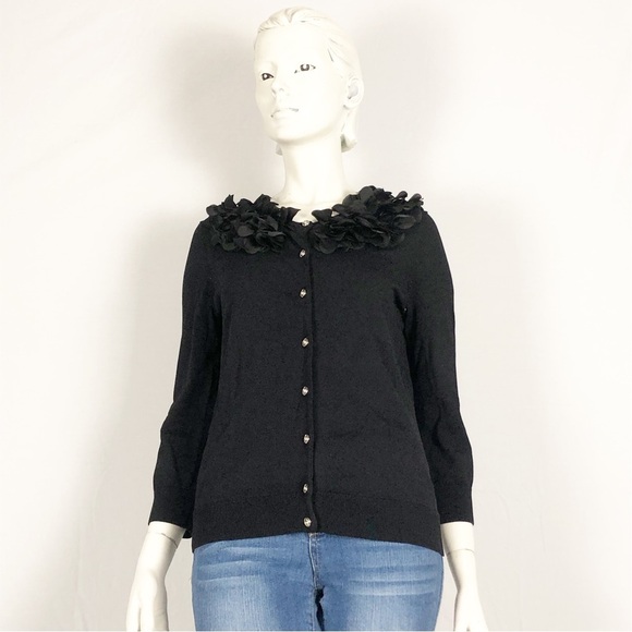 🖤Cable & Gauge Black Cardigan | Floral Appliqué Neckline | Size Small🖤 - Picture 5 of 11
